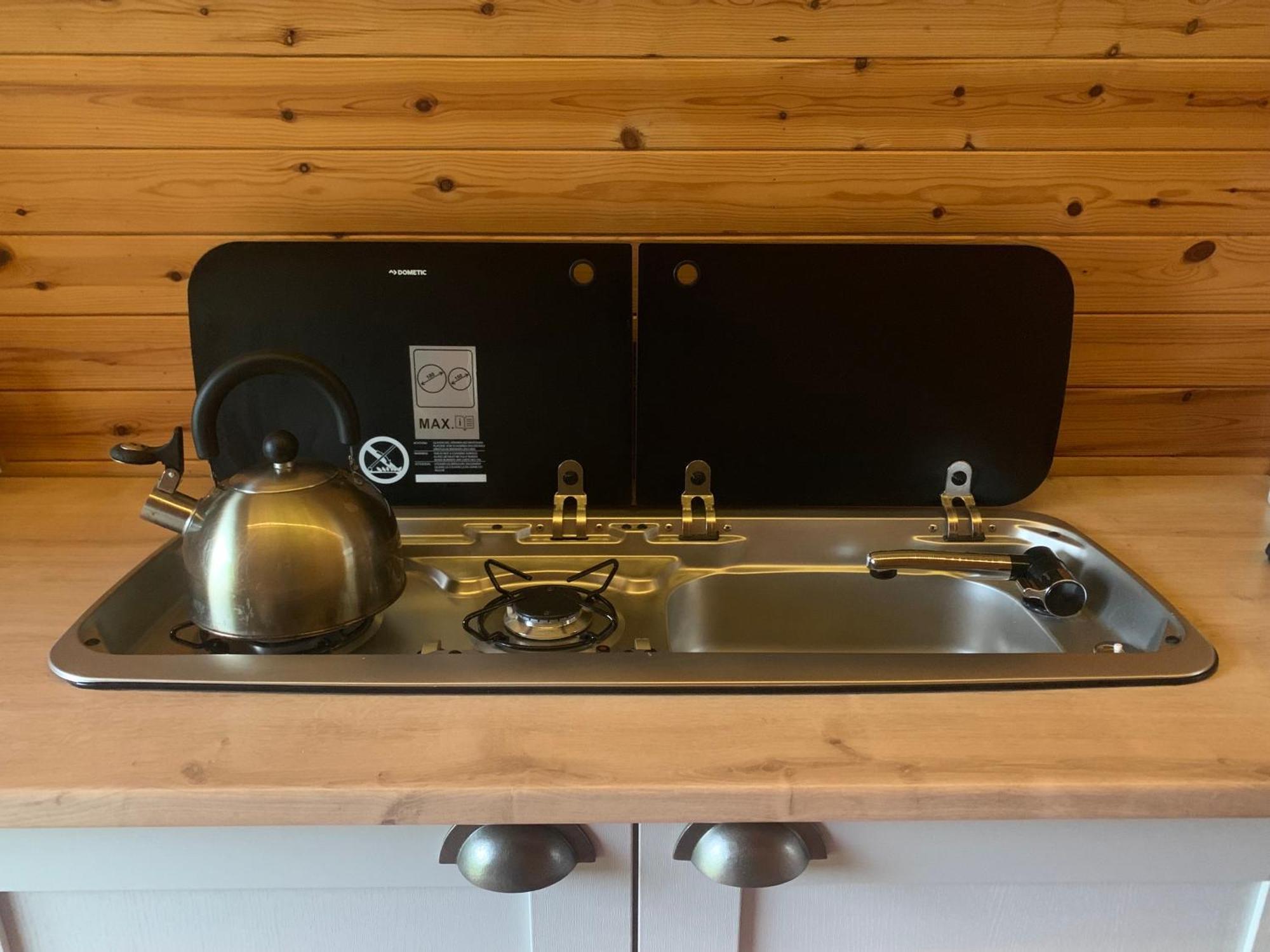 فندق Ceridwen Glamping, Double Decker Bus And Yurts Llandysul المظهر الخارجي الصورة