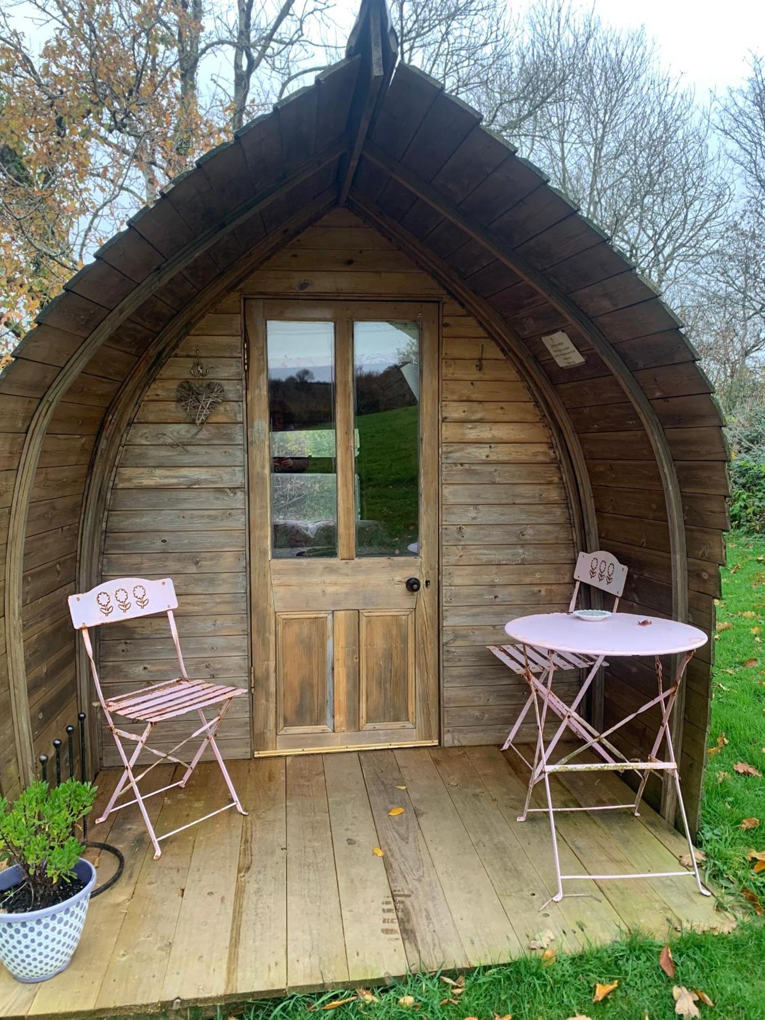 فندق Ceridwen Glamping, Double Decker Bus And Yurts Llandysul المظهر الخارجي الصورة